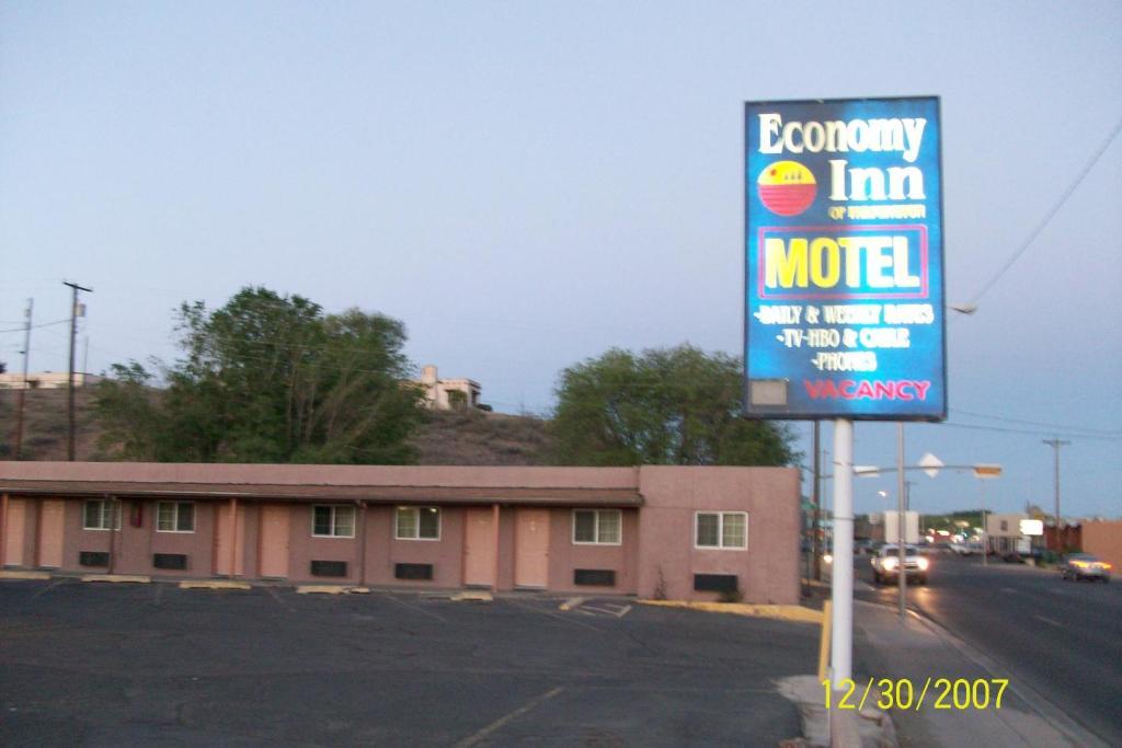 Economy Inn Фармінґтон Екстер'єр фото